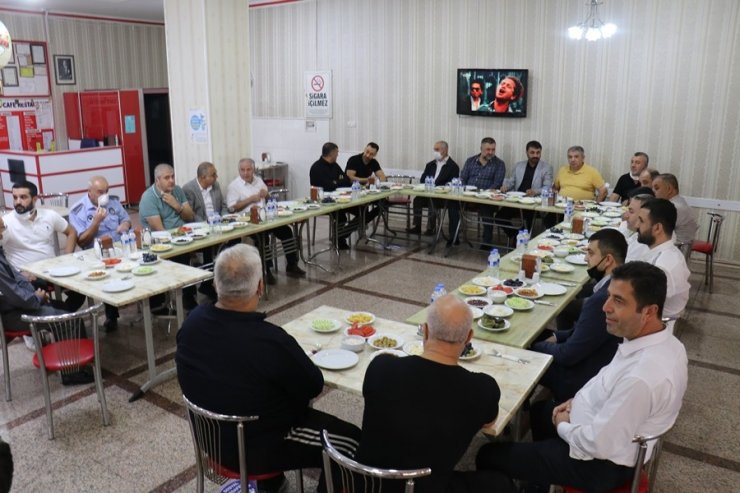Samanlı, esnafın sorunlarını dinledi
