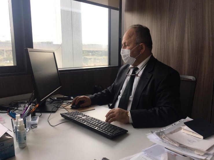 Prof. Dr. Recep Öztürk: “Kurallara uymazsak, salgının sonlanması belki 2021’in sonuna hatta 2022’ye bile sarkabilir”