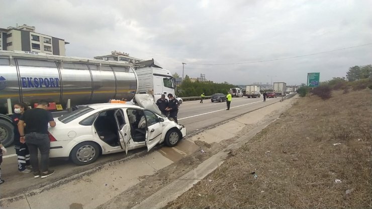 Bursa’da sis faciası...Ambulans takla attı: 5 yaralı