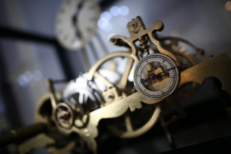 Asırlık saate koruma