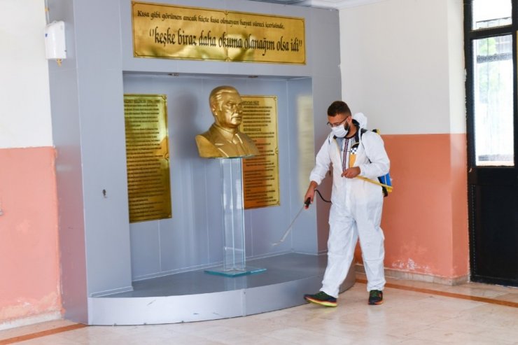 Esenyurt’ta okullar yeni eğitim dönemine hazır