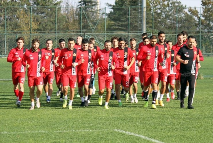 EsEs Bandırmaspor maçı hazırlıklarını sürdürdü