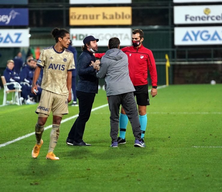 Fatih Tekke’den hakeme tepki