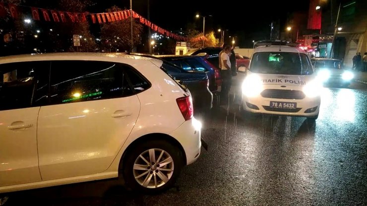 Karabük’te iki ayrı trafik kazası: 1’i çocuk 3 yaralı