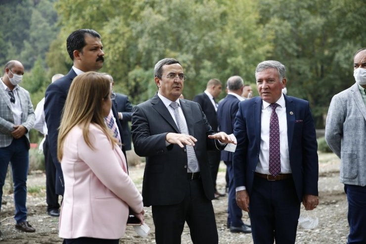 Konak’tan kardeş şehir Honaz’a destek