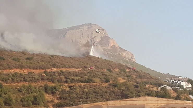 Aydıncık’taki orman yangını söndürüldü