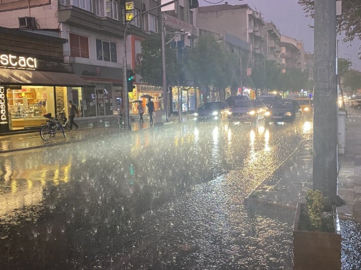 Düzce’ye 2 günde 213.1 kilogram yağış düştü