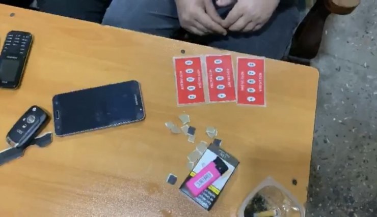 İstanbul’un göbeğinde “güvercin derneğine” kumar baskını kamerada