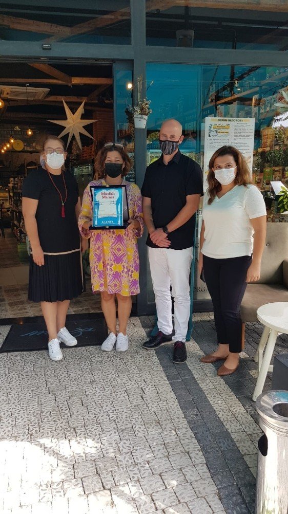 Alanya mutfağı 22 dilde tanıtılıyor