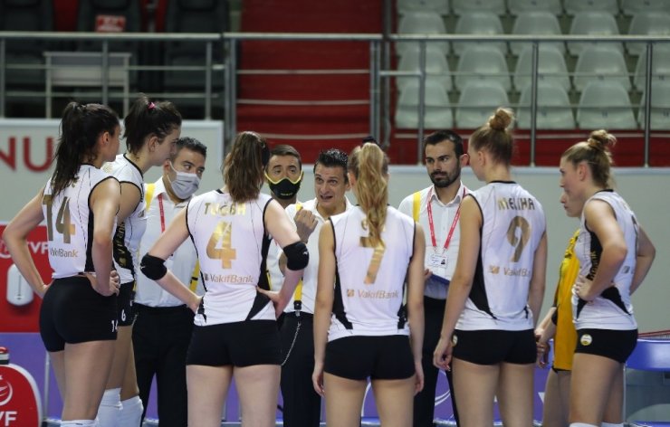 VakıfBank’tan ligde beşte beş