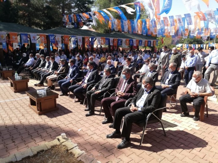 AK Parti Gerger ilçe kongresi yapıldı