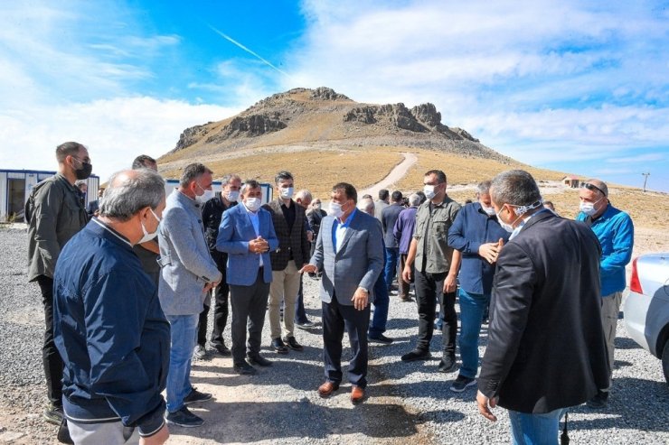 Yamadağı Kayak Merkezi’nin ulaşım sorunu büyükşehir ile aşıldı