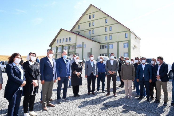 Yamadağı Kayak Merkezi’nin ulaşım sorunu büyükşehir ile aşıldı