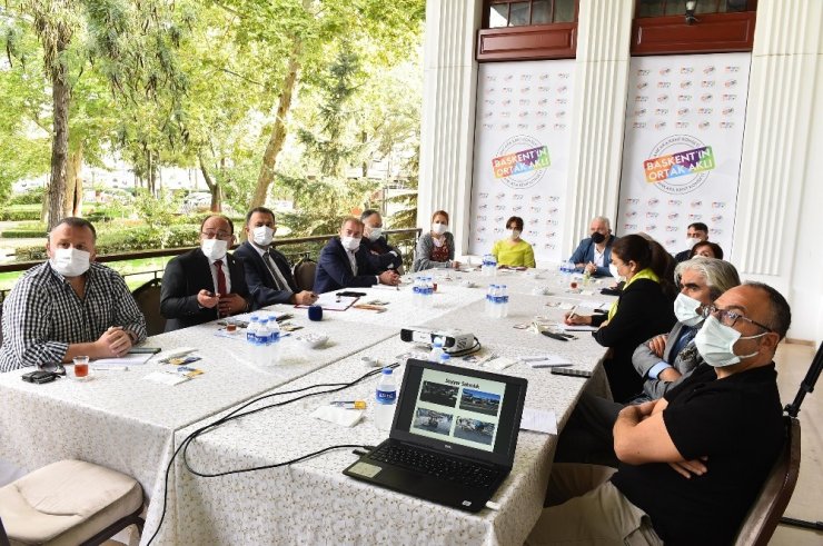 Ankara Kent Konseyi görüntü kirliliğini masaya yatırdı