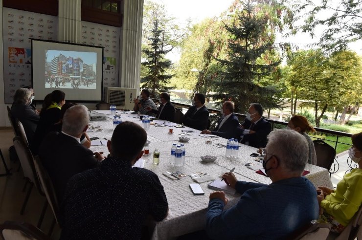 Ankara Kent Konseyi görüntü kirliliğini masaya yatırdı