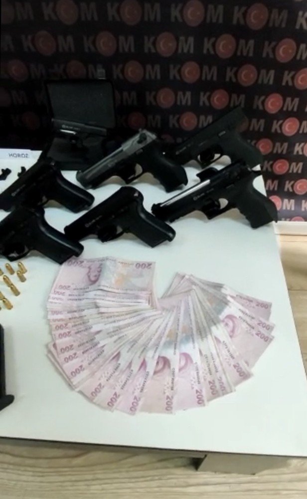 Bursa’da uyuşturucu ve silah operasyonu