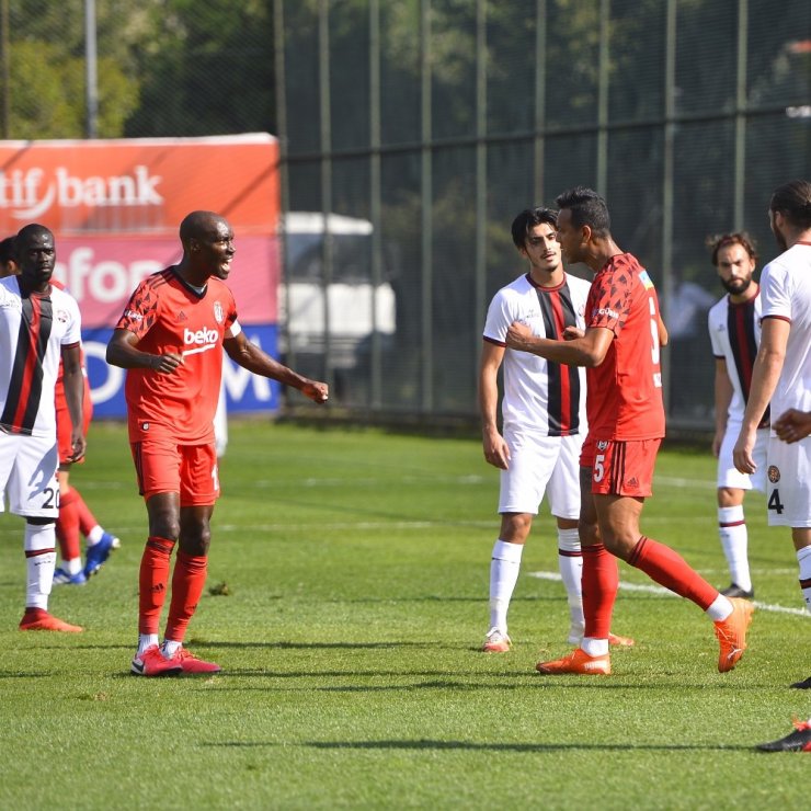 Hazırlık maçı: Beşiktaş: 5 - Fatih Karagümrük: 2