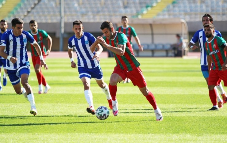 Karşıyaka gaza bastı