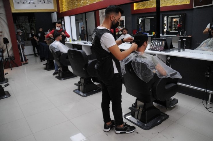 Saçlarınızı kafa yapısına uygun olarak kestirin