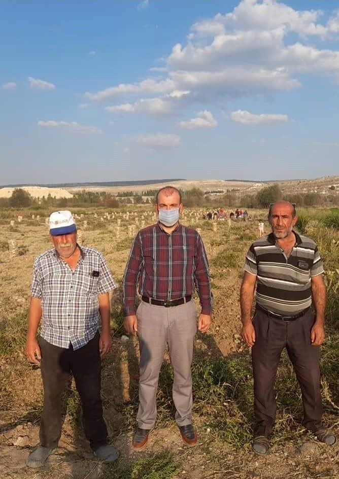 Seyitgazi Ziraat Odası Başkanı Erden çiftçilerin sorunlarını dinledi