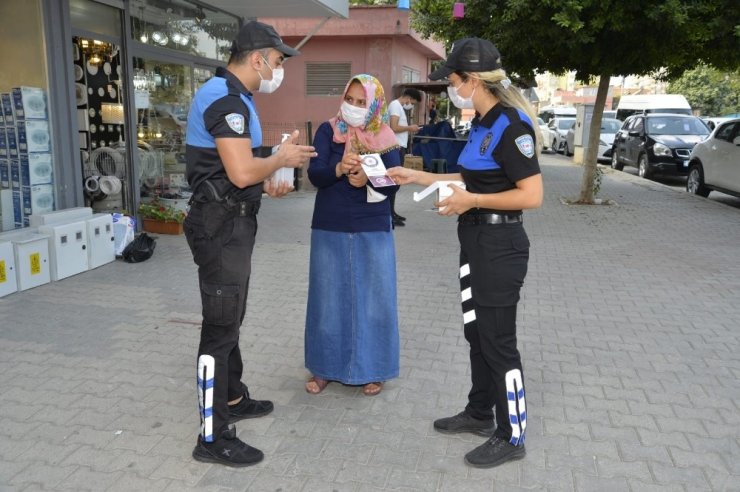 Kadınlar erkek şiddetine karşı bilgilendirildi