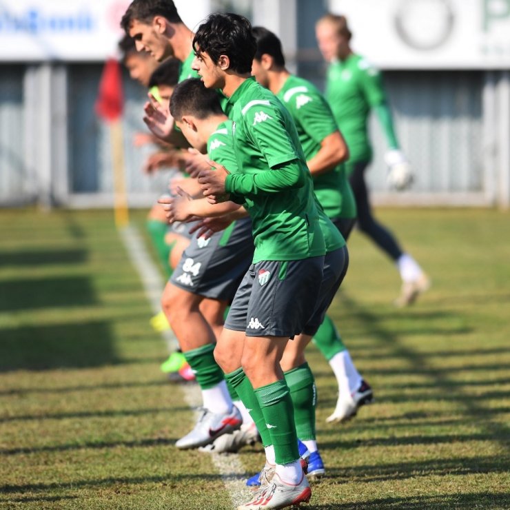 Bursaspor’da Balıkesirspor maçı hazırlıkları devam ediyor