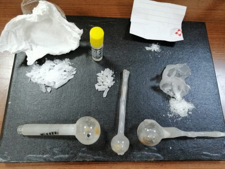 Çanakkale’de uyuşturucu operasyonu: 2 tutuklama