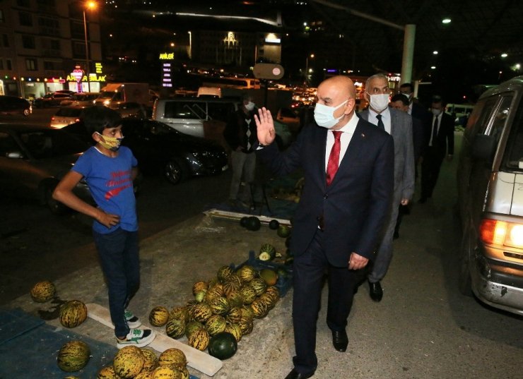 Keçiören’de “organik köylü pazarı” gelir kapısı oldu