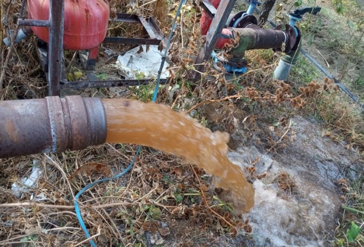 Sulama tesislerine büyükşehir desteği devam ediyor