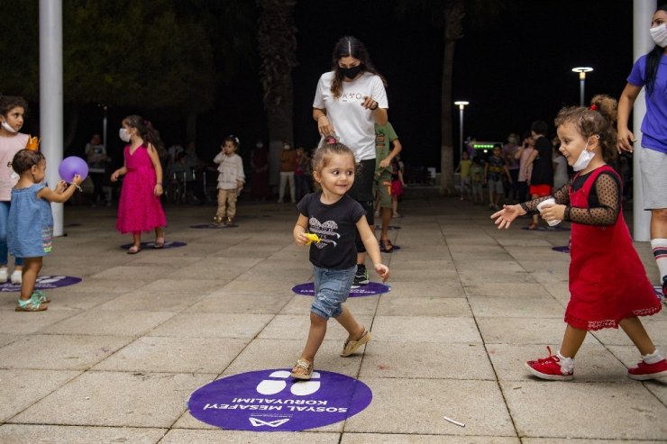 Dünya Kız Çocukları Günüde çocuklar doyasıya eğlendi