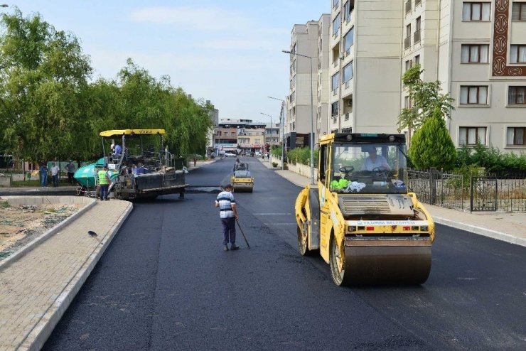 Yıldırım’da asfalt seferberliği