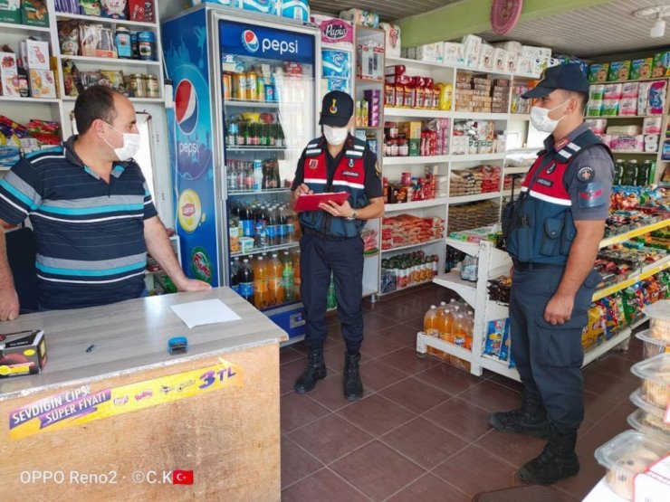 Adana’da 6 kişiye 5 bin 400 TL maske cezası