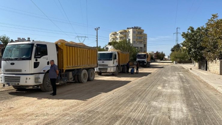 Kemalpaşa Caddesinde asfalt öncesi hazırlık çalışması