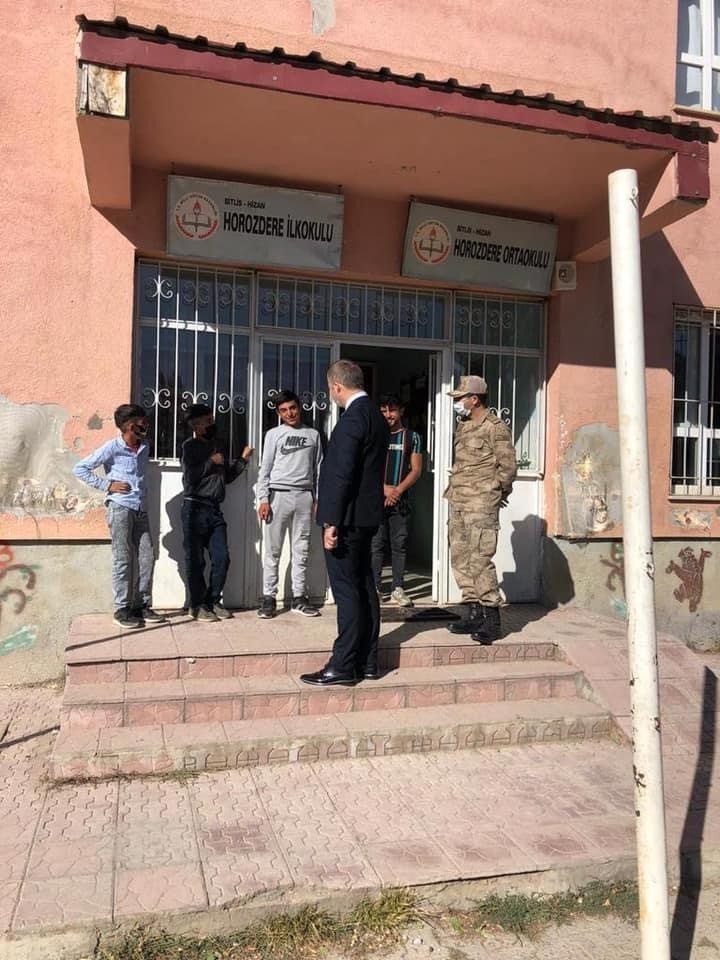 Kaymakam Yelek’ten köy okullarına ziyaret