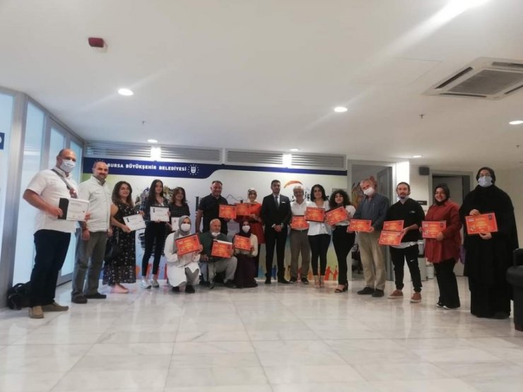Medya Okulu’nda sertifika heyecanı