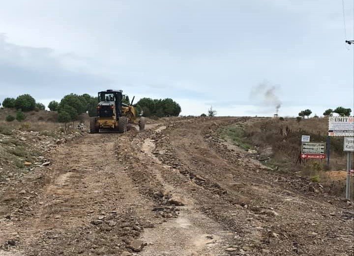 Çan’da beton köy yolu alt yapı çalışmaları başladı