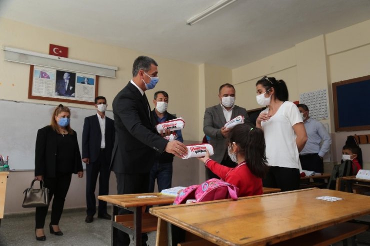 Gelecek nesiller pırıl pırıl gülsün diye