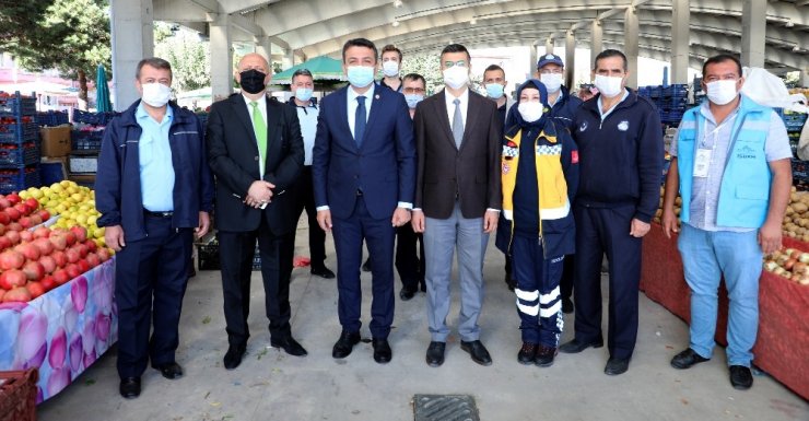 Afyonkarahisar’daki pazar yerlerinde sıkı denetim