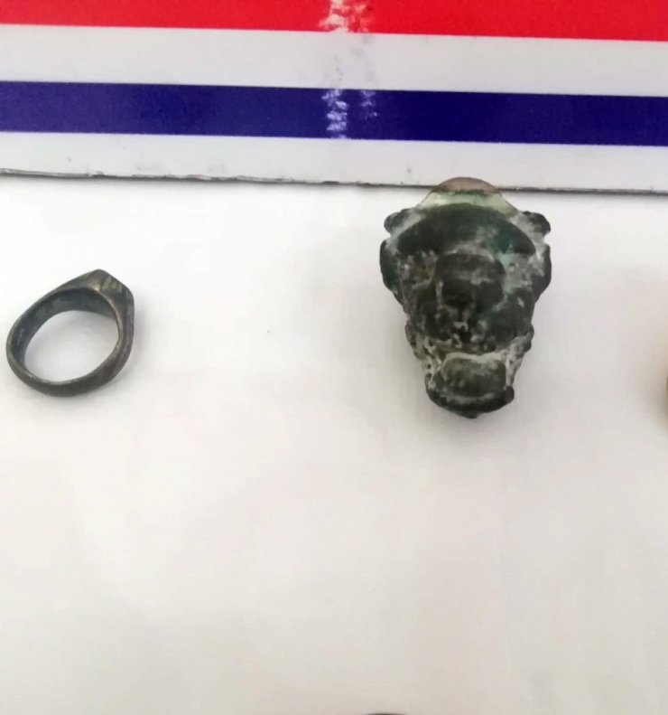 İzmir’de ’tarihi eser’ operasyonu: 2 gözaltı