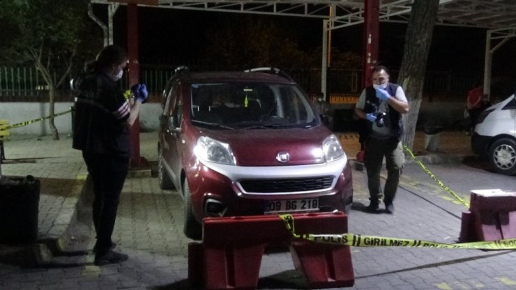 İzmir’de silahlı kavga: 1 ağır yaralı