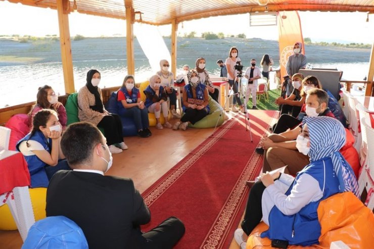 Önce temizlik sonra gemi turu