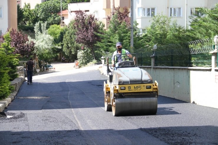 Kartal’da 65 bin ton asfalt serimi gerçekleşti