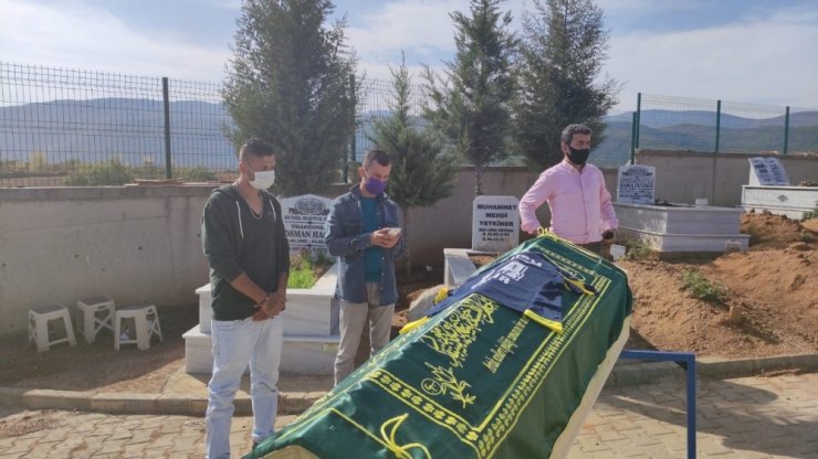 Kanserden ölen liseli genç son yolculuğuna uğurlandı