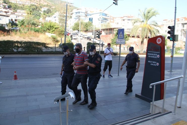 Alanya’da 1 kişinin öldüğü kazanın sürücüsü tutuklandı