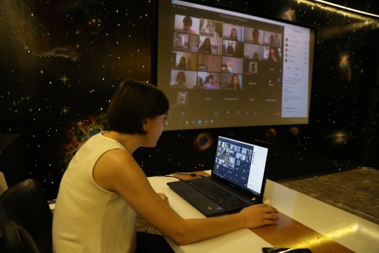 Ali Kuşçu Uzay Evi Çevrimiçi Eğitimleri’ne yoğun ilgi