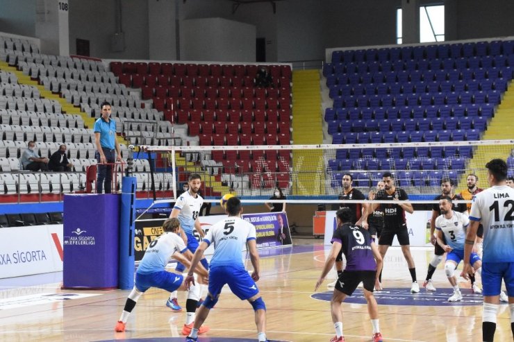 Efeler Ligi: Afyon Belediye Yüntaş: 0 - Galatasaray HDI Sigorta: 3