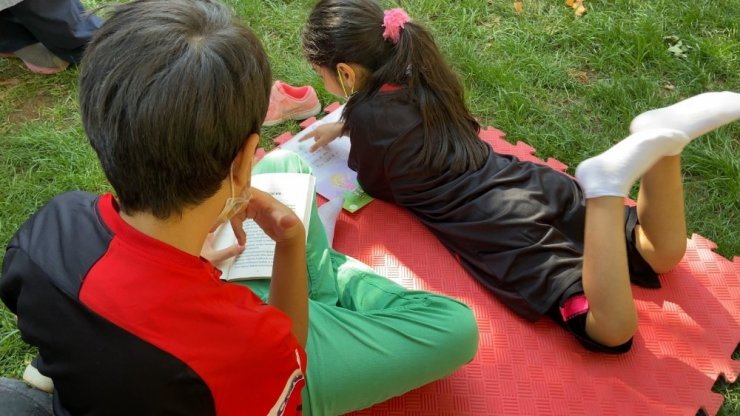 Büyükşehir’den “Gençler kitap okuyor” etkinliği