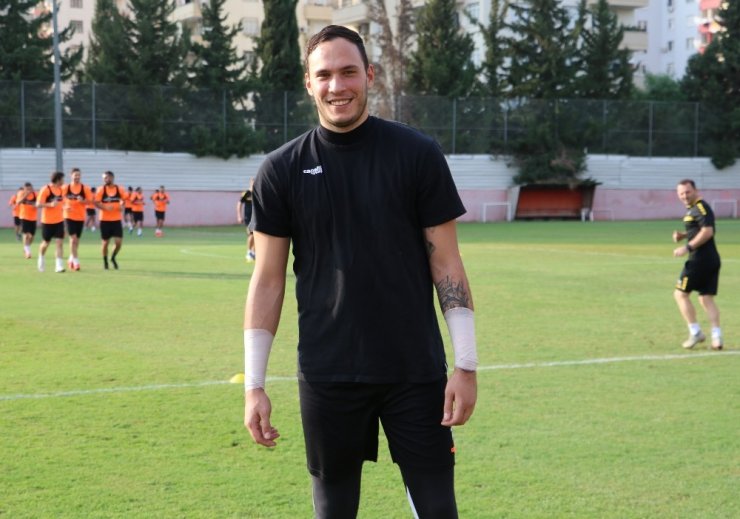 4 maçtır gol yemeyen Goran Karacic: “Bunun için çok çalıştım”