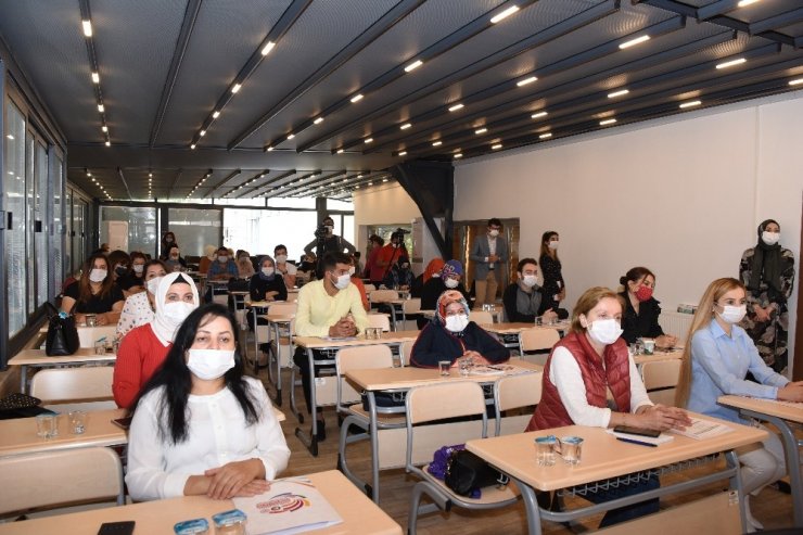 HAK-İŞ Genel Başkan Yardımcısı: “HAK-İŞ olarak Avrupa’nın yaptığı gibi OHAL ile değil, olağanüstü gayretlerle bu süreci atlatmak istiyoruz”