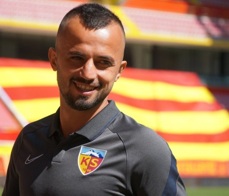 Kayserispor 30 kişilik kadroyu bildirdi